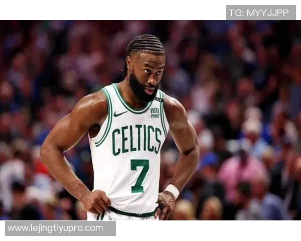 今天绿军主场迎战76人杰伦布朗伤愈复出助力球队争胜