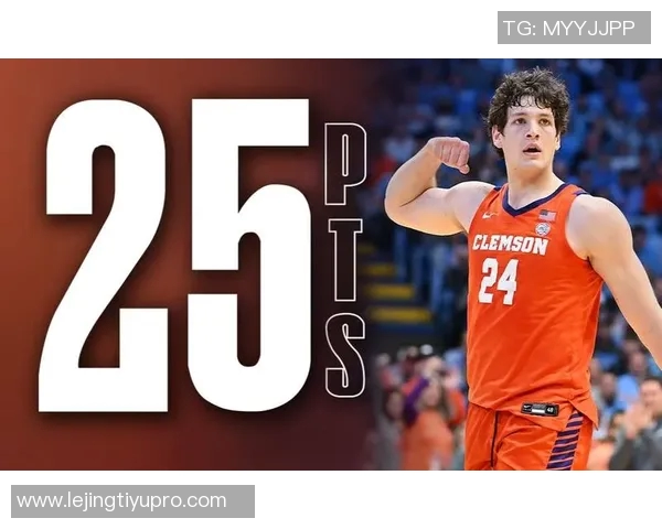 PJ霍尔谈加盟黄蜂的感受与夏联队友的默契建立