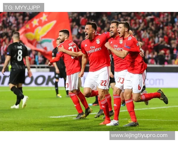 穆里尼奥在本菲卡葡萄牙杯赛中大胆变阵三中卫迎战对手 穆里尼奥在本菲卡葡萄牙杯赛中大胆变阵三中卫迎战对手