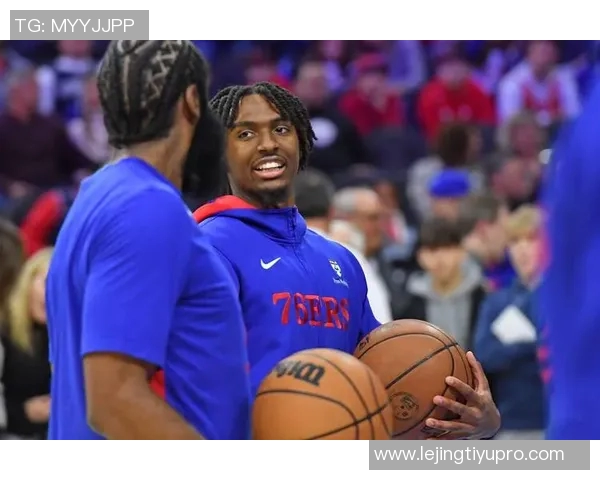 马克西苦战45分钟虽砍下28分6板6助却遗憾错失绝杀机会 马克西苦战45分钟虽砍下28分6板6助却遗憾错失绝杀机会